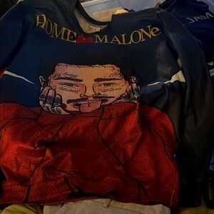 Black and Red Graphic Sweatshirt